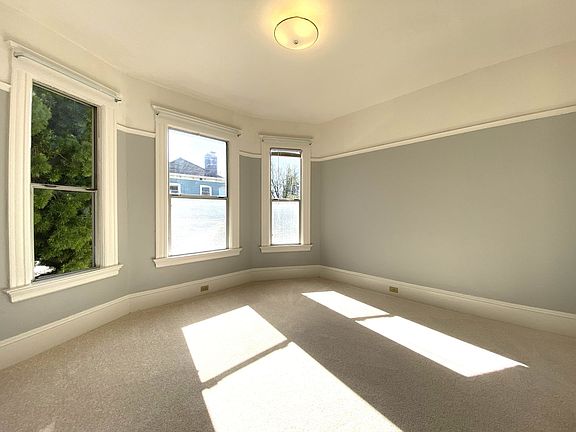4th image of 6380 Hillegass Ave Unit A