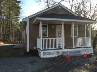 17 Chipman St, Clinton, MA 01510