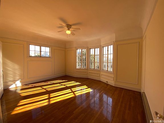 4th image of 2590 Sacramento St #202