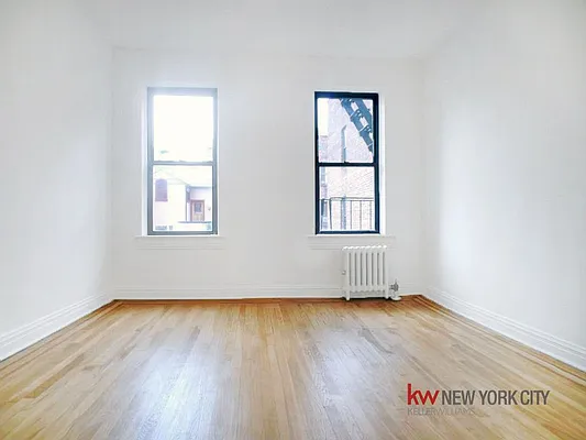 Rented by Keller Williams NYC | media 22