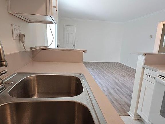 5th image of 3448 Sawtelle Blvd APT 13