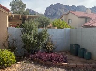 250 E Fieldcrest Ln, Oro Valley, AZ 85737