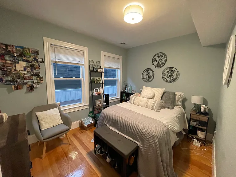 67 Pearl St #2 — Photo 16