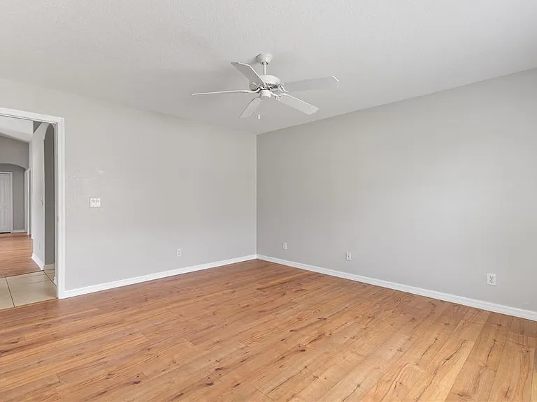2745 Nellie Ln — Photo 24