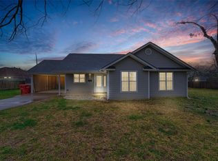 1303 N 12th St, Honey Grove, TX 75446