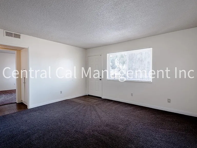3109 Edmonton St — Photo 6