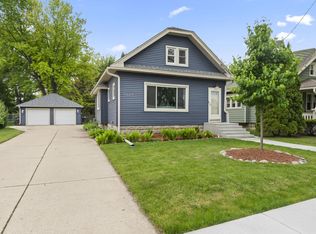 9009 W Cold Spring ROAD, Greenfield, WI 53228