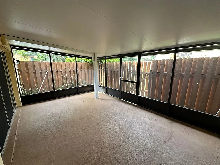 190 Moonstone Ct — Photo 19