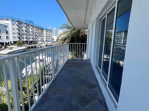 3rd image of 3681 NE 170th St APT 4