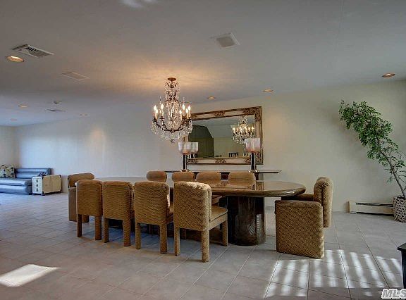 4th image of 175 Bayside Dr
