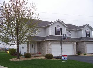 3252 Ridgefield Ct, Lockport, IL 60441