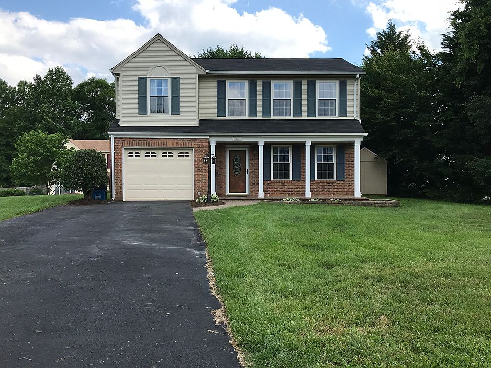 1st image of 6037 Oaklawn Ln