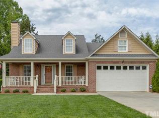 106 Somerset Ct, Mebane, NC 27302