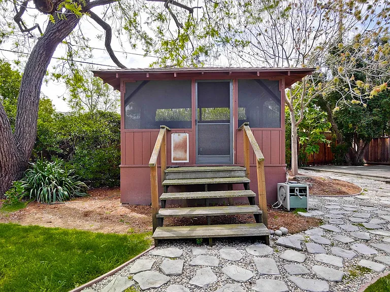 160 Kit Carson Ct — Photo 68