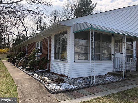 4th image of 11A Wintergreen Ln
