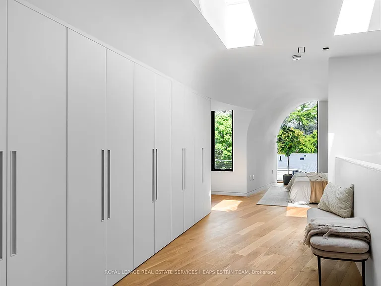 44 Foxley St — Photo 13