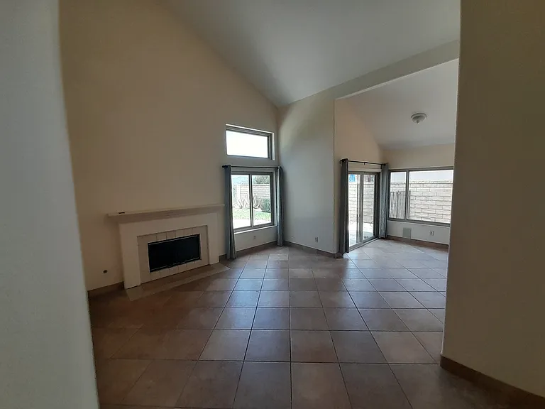 4977 Paseo Montelena — Photo 9