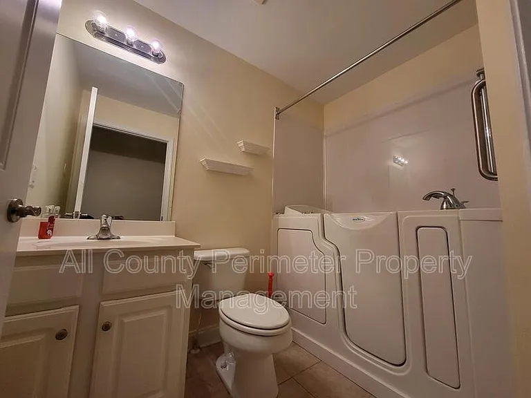 117 Cottage Club Dr — Photo 12