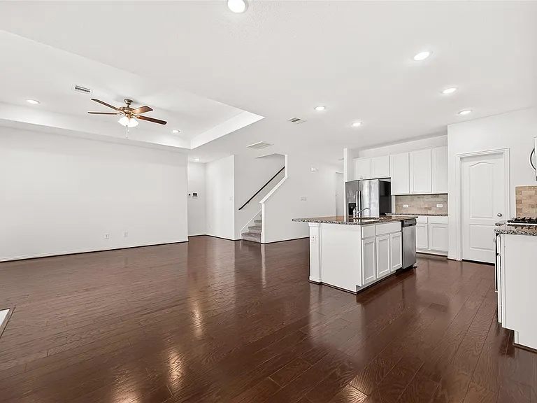 8114 Royal Palm Ct — Photo 18