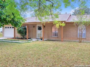 7621 Leafy Hollow Ct, Live Oak, TX 78233