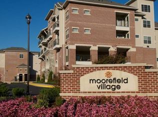 22540 Amendola Ter APT 200, Ashburn, VA 20148