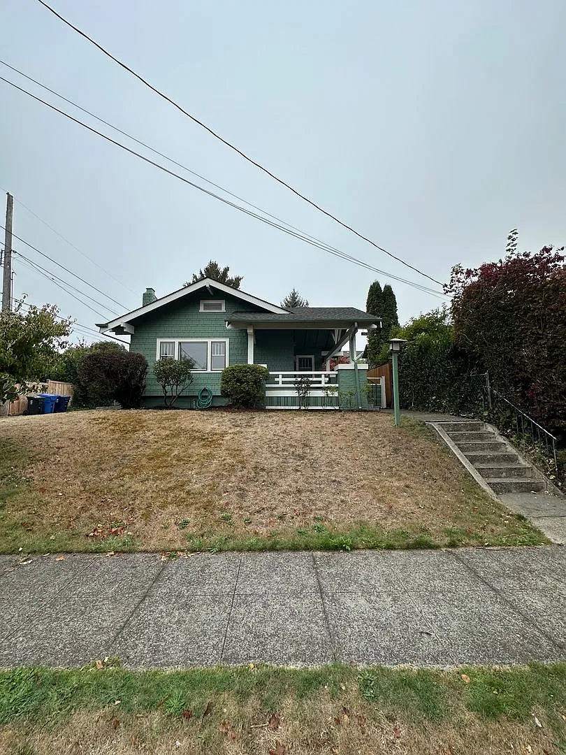 2414 N Lawrence St — Photo 1