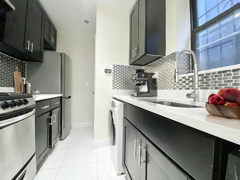 109 W 105th St #5C — Photo 7