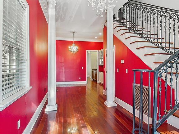 3rd image of 633-35 N Carrollton Ave