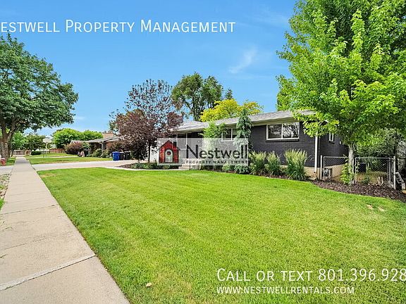 3rd image of 1335 E Maplewood Dr