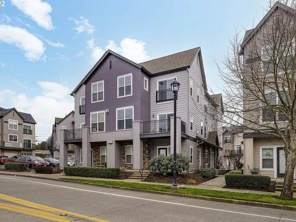 10829 NE Red Wing Way #202, Hillsboro, OR 97006