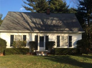 16811 Savage Rd, Chagrin Falls, OH 44023