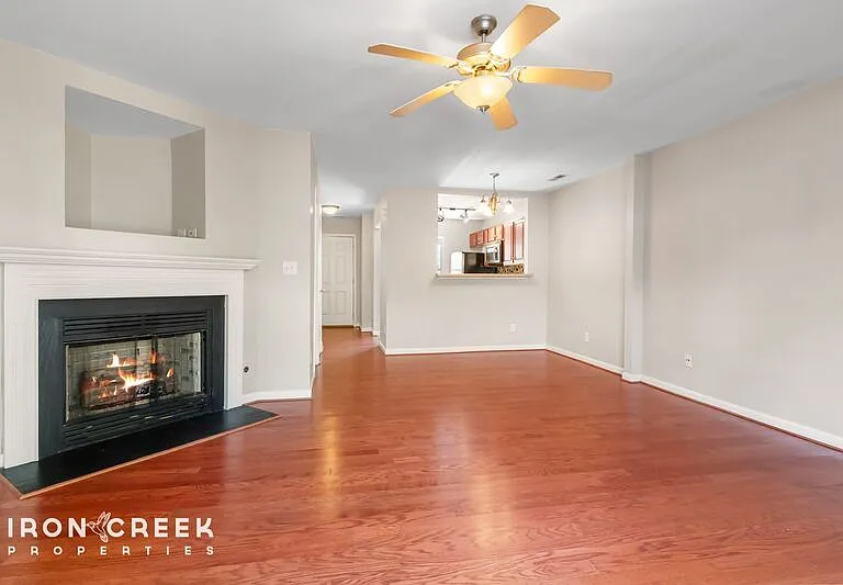 89 Old Salem Ct — Photo 9