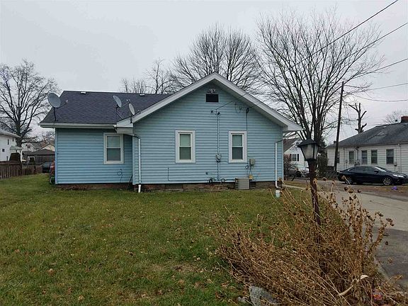 4th image of 3812 Lillie St