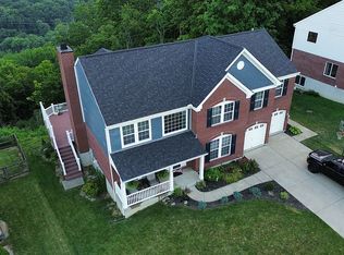 243 Ridgepointe Dr, Cold Spring, KY 41076