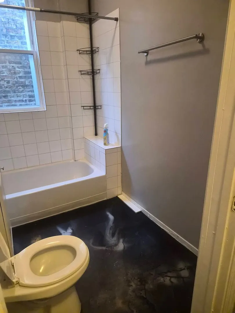 3 bed, 1000 sqft, $1,600 — Photo 4
