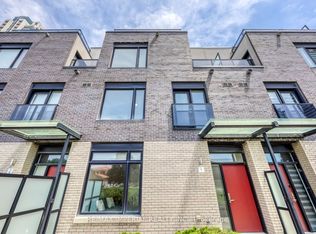 4020 Parkside Village Dr #7, Mississauga, ON L5B 0K2