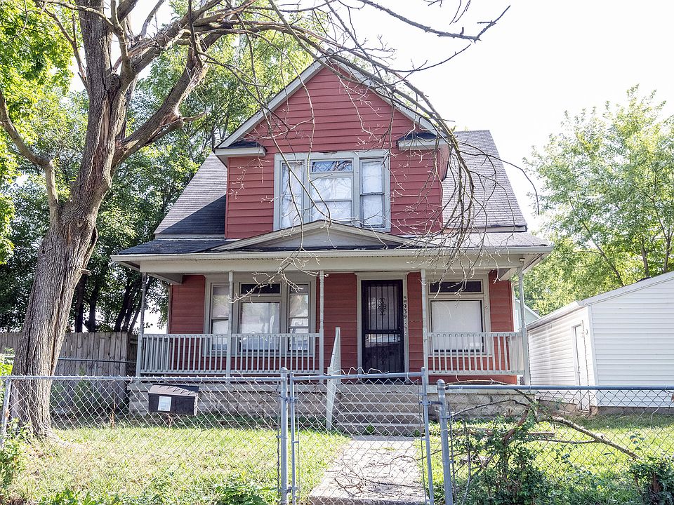 1st image of 939 Tecumseh St