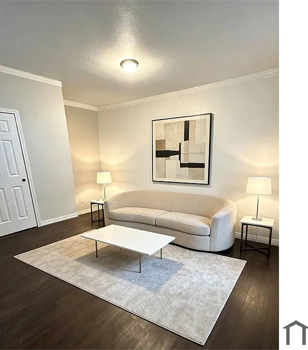 5 bed, 2.5 bath, 2621 sqft, $3,800 — Photo 3