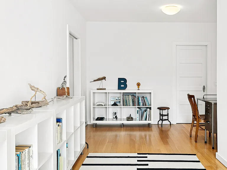 54 Gardiner Dr — Photo 19