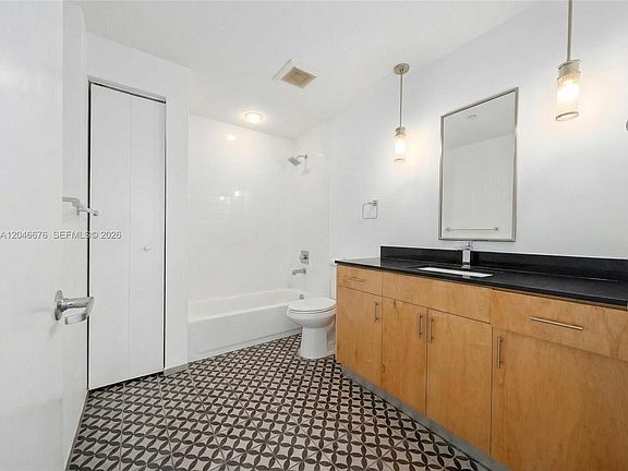 5th image of 769 NW 1st St #301