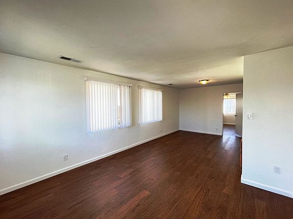 3rd image of 2739 Preece St #A4507401f