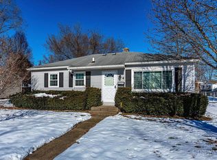 4 Shawnee Dr, Hamilton, OH 45013