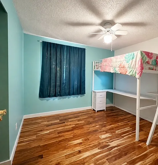 716 Parkway Ct NE — Photo 14
