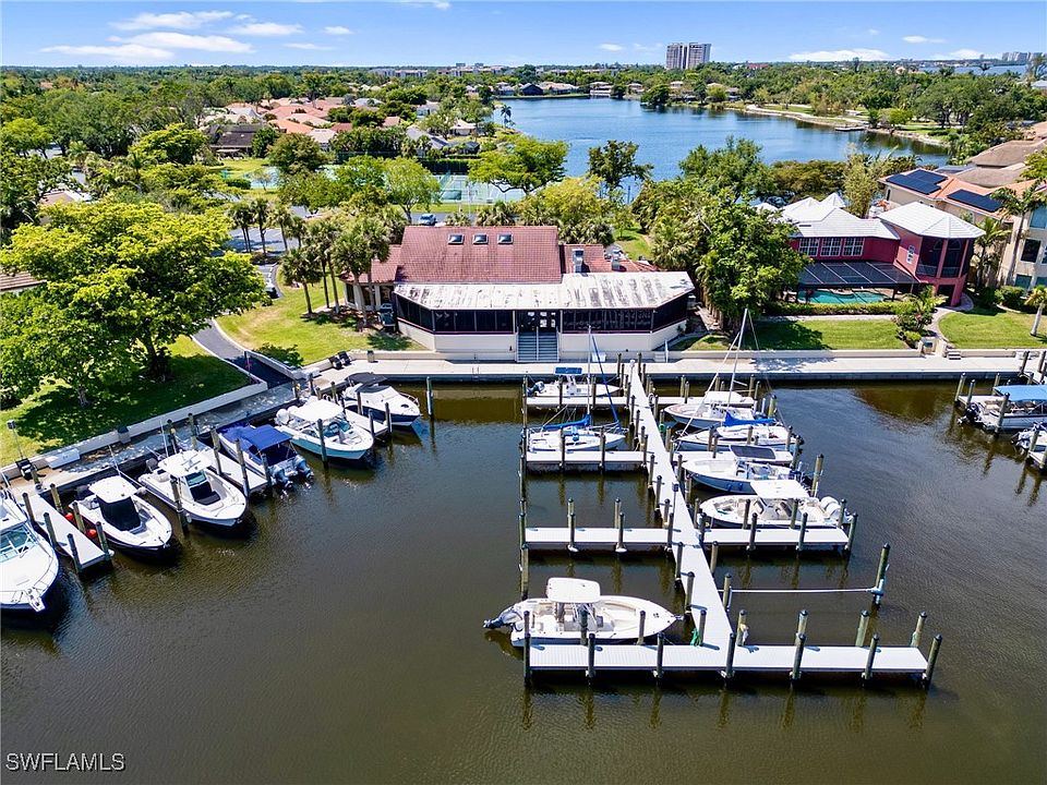9714 Caloosa Yacht And Racquet Club Dr, Fort Myers, FL 33919