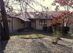 1st image of 18 Knighton Dr
