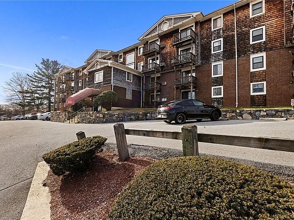 4th image of 1190 Charles St APT 17