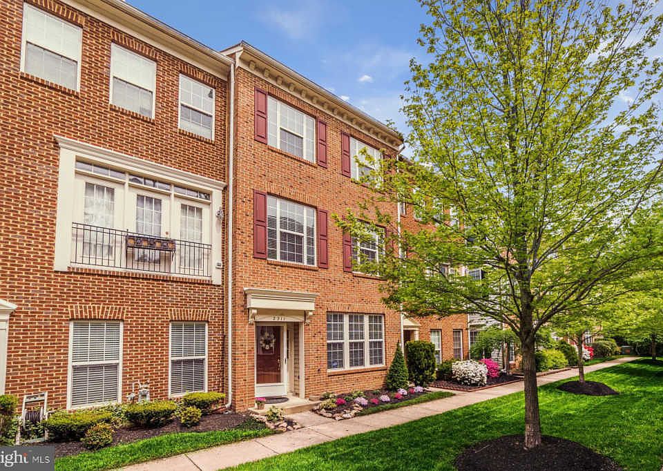 1st image of 2311 Huntington Station Ct
