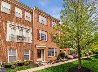 2311 Huntington Station Ct, Alexandria, VA 22303