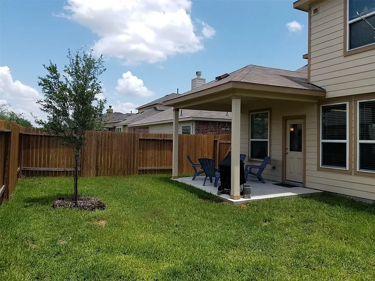 2566 Riverway Dr — Photo 21