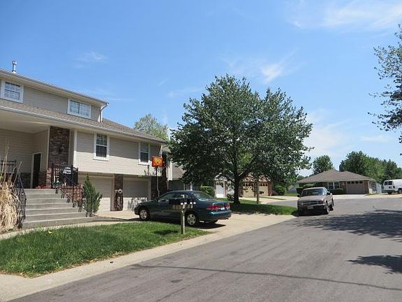 3rd image of 2820 NW 4th Street Ter